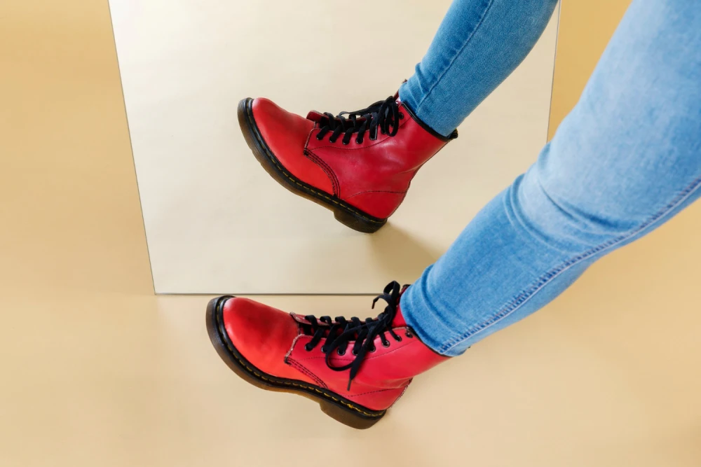 comment porter des bottines avec un jean | bottines rouge