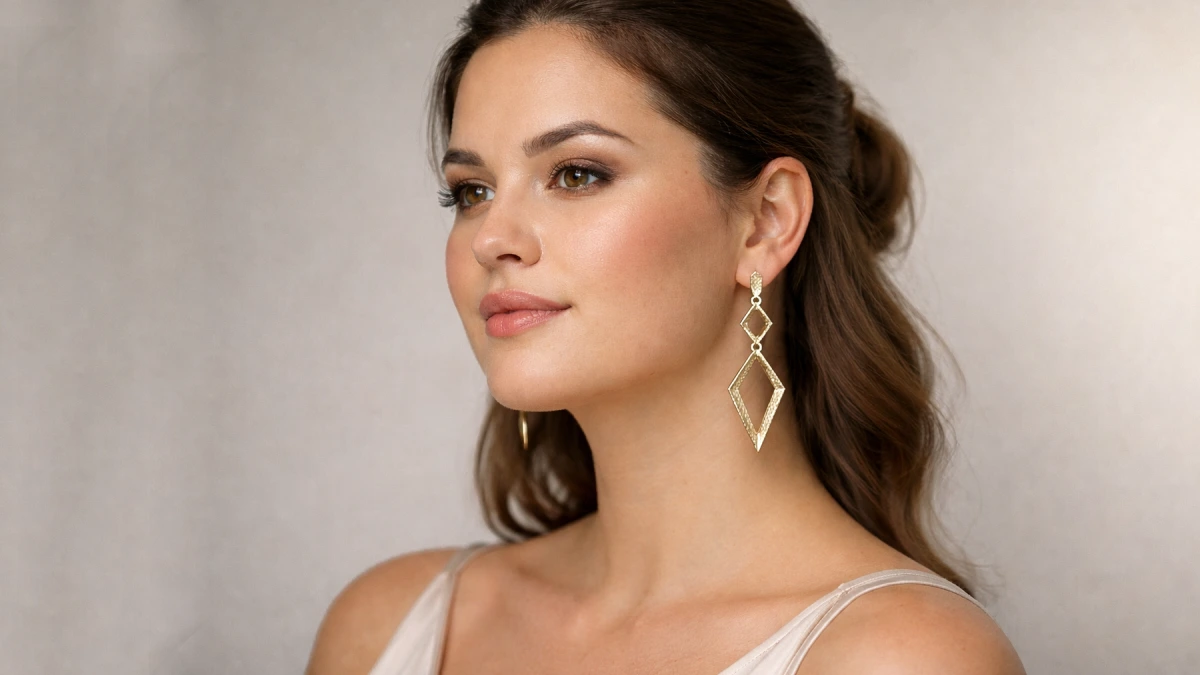 quelles boucles d'oreilles pour visage rond