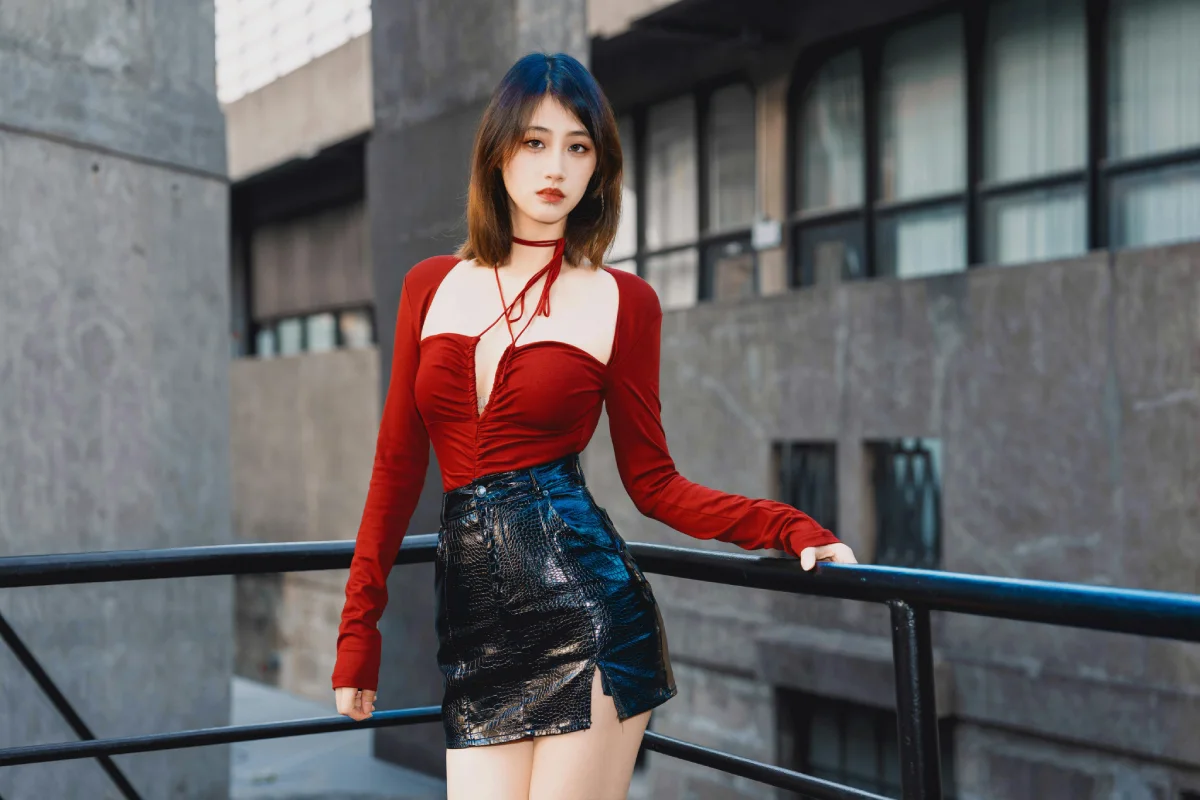 que mettre avec une jupe en cuir