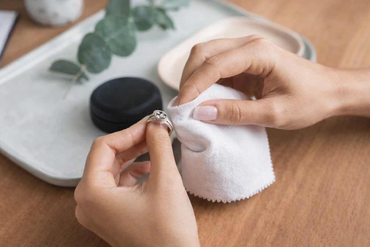 comment nettoyer une bague en argent