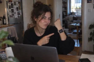 Apple Watch sur petit poignet femme